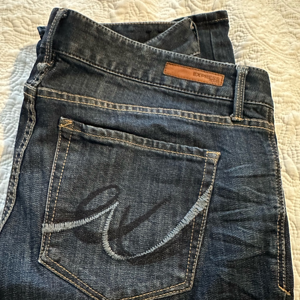 Express Dark Blue Denim Jeans With Signature Pocket